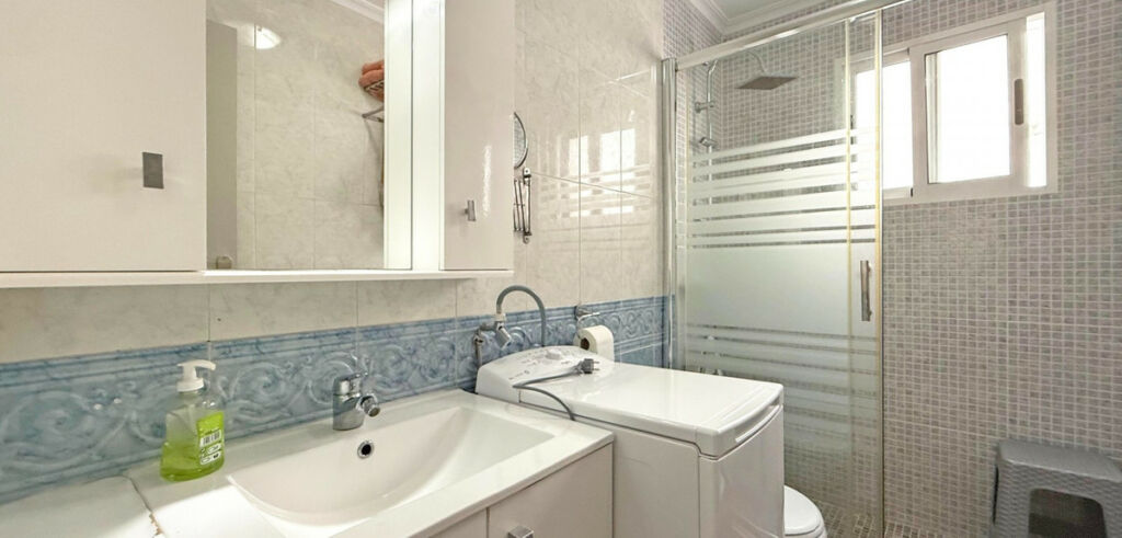 Penthouse Torrevieja Alicante - image 12