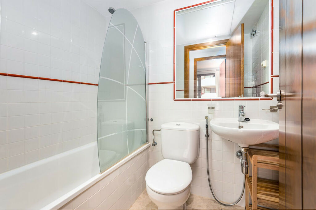 Middle Floor Apartment Punta Prima Alicante - image 12