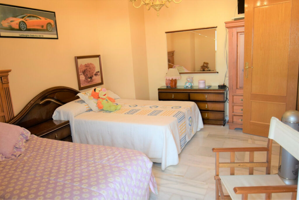 Penthouse Guardamar del Segura Alicante - image 12