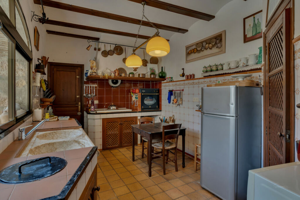 Townhouse Alcalali Alicante - image 12