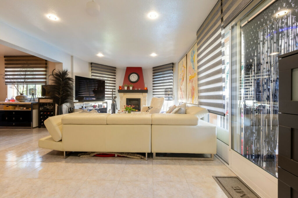 Detached Villa Benijofar Alicante - image 12