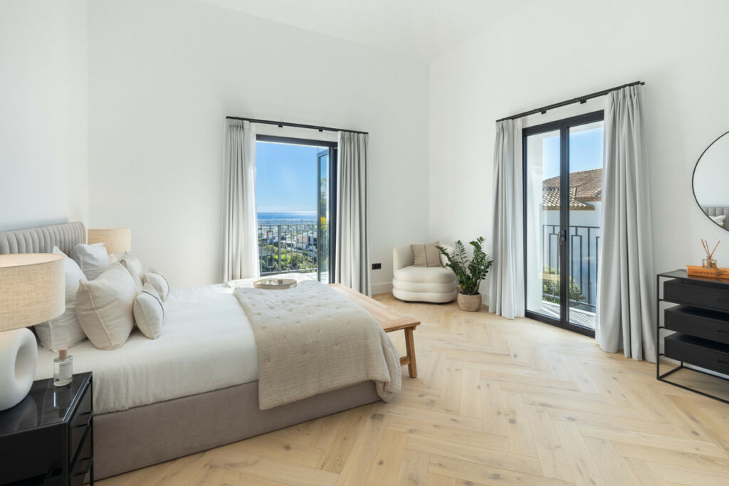 Detached Villa La Quinta Málaga - image 12