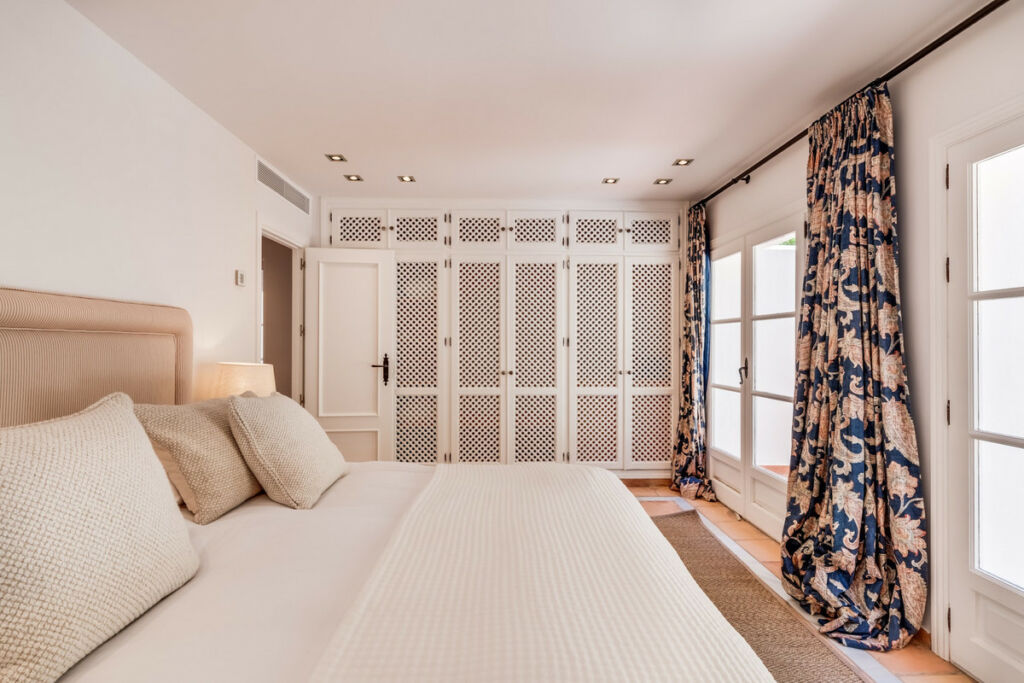 Ground Floor Apartment La Zagaleta Málaga - image 12