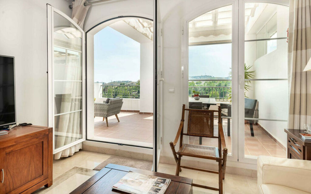 Top Floor Apartment Los Arqueros Málaga - image 12