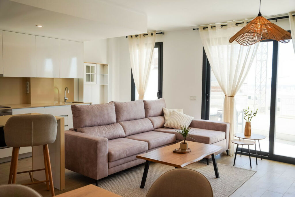 Middle Floor Apartment Estepona Málaga - image 12