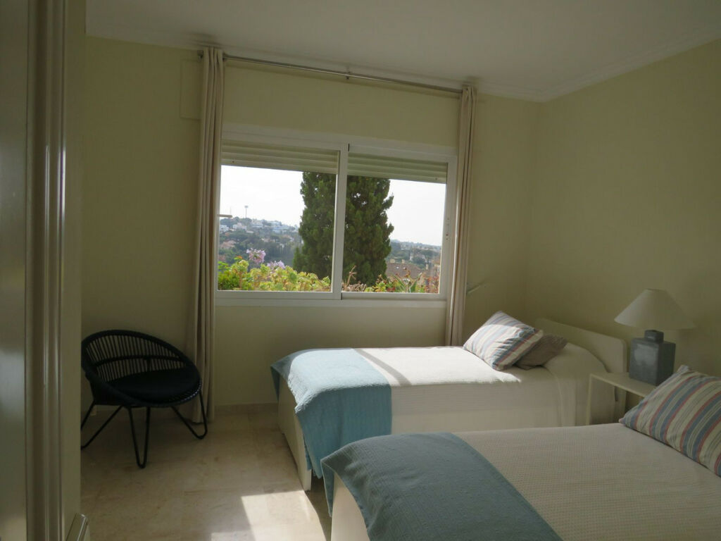 Ground Floor Apartment Elviria Málaga - image 12