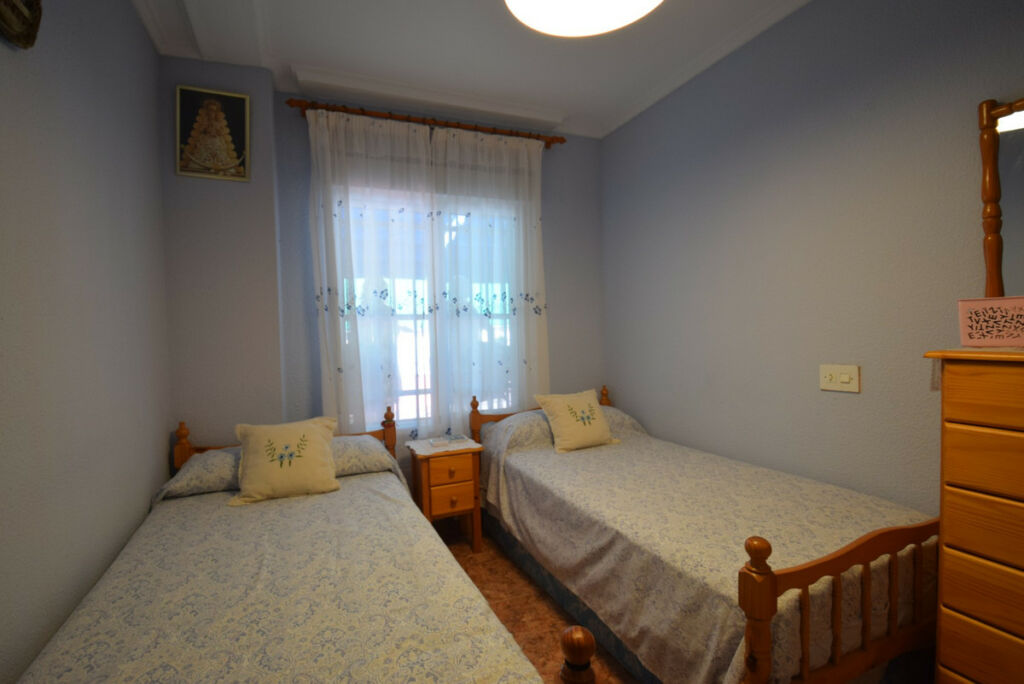 Penthouse Guardamar del Segura Alicante - image 12