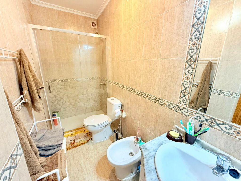Townhouse Daya Nueva Alicante - image 12