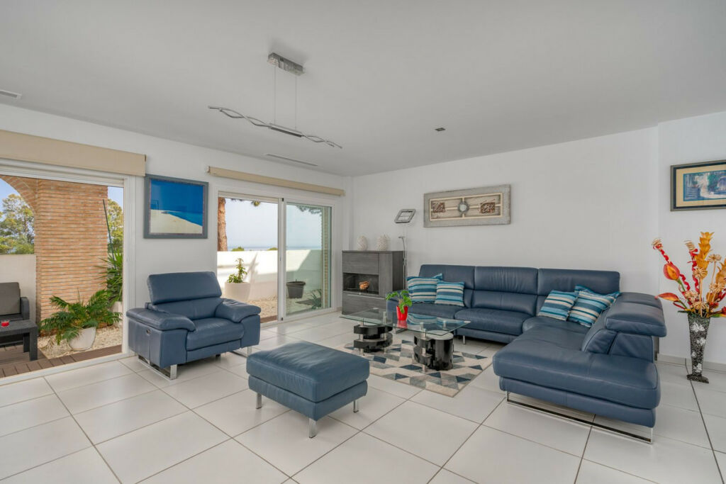 Detached Villa Benalmadena Málaga - image 3