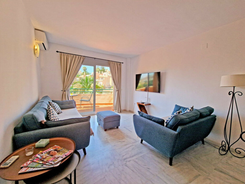 Penthouse Riviera del Sol Málaga - image 12
