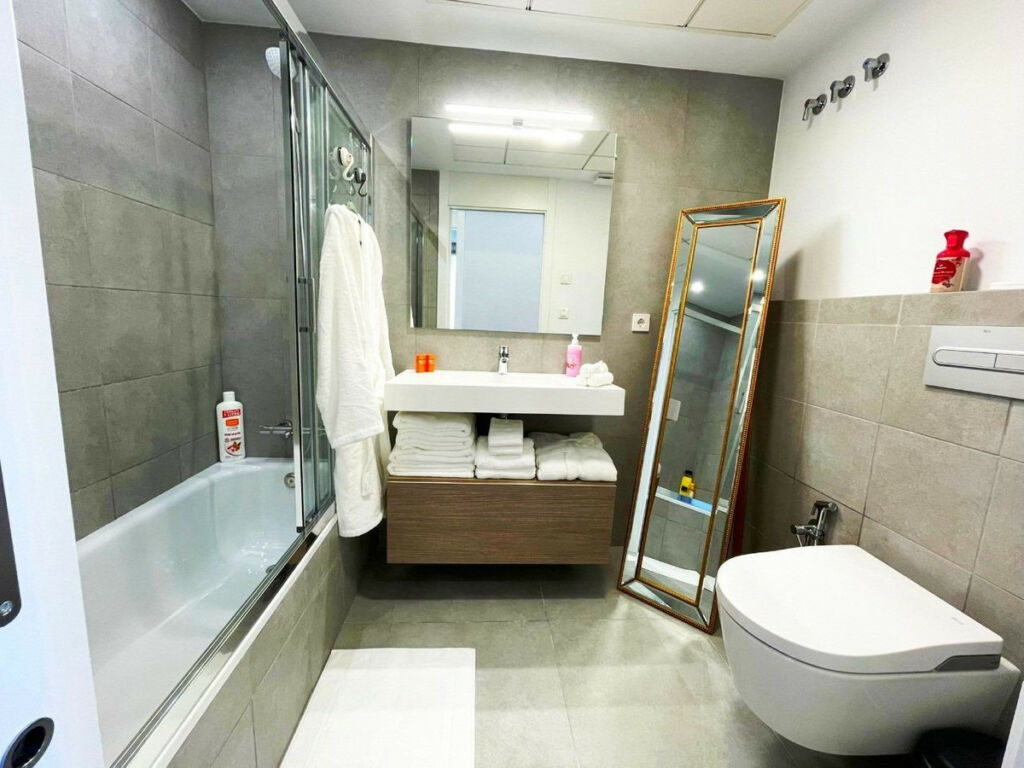 Middle Floor Apartment Villajoyosa Alicante - image 12