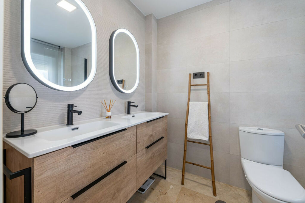 Townhouse Mijas Costa Málaga - image 12