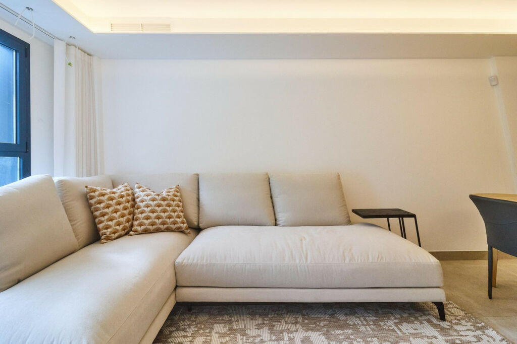 Middle Floor Apartment Fuengirola Málaga - image 12