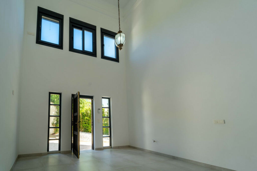 Detached Villa Marbesa Málaga - image 12