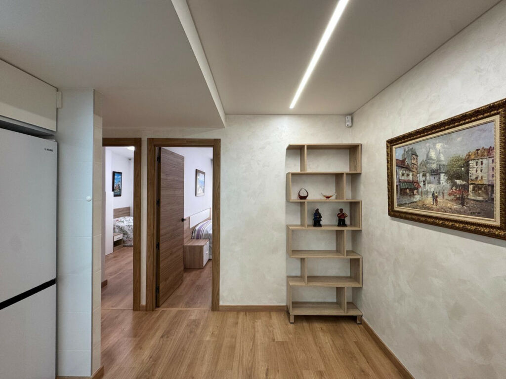 Middle Floor Apartment Torrevieja Alicante - image 12
