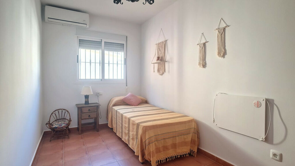 Detached Villa Corumbela Málaga - image 12