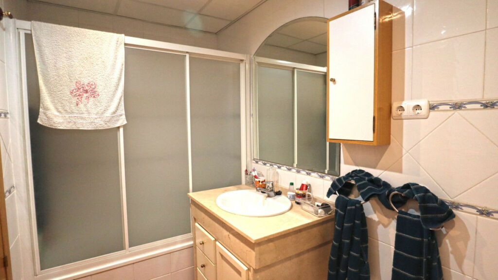 Middle Floor Apartment Marbella Málaga - image 12