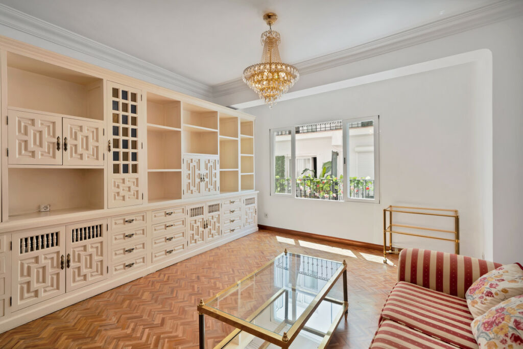 Middle Floor Apartment Marbella Málaga - image 11