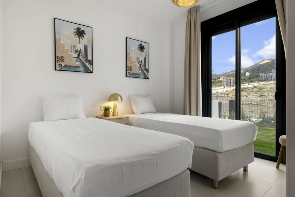 Ground Floor Apartment Fuengirola Málaga - image 12