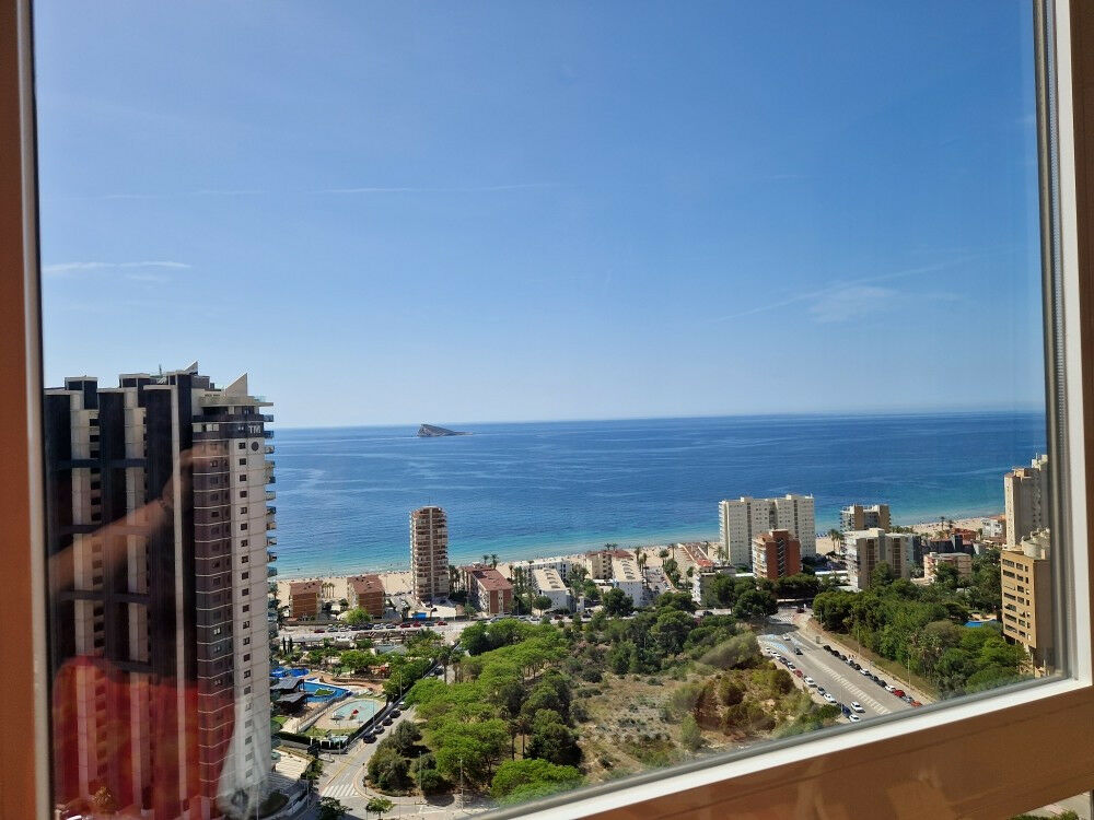 Middle Floor Apartment Benidorm Alicante - image 12