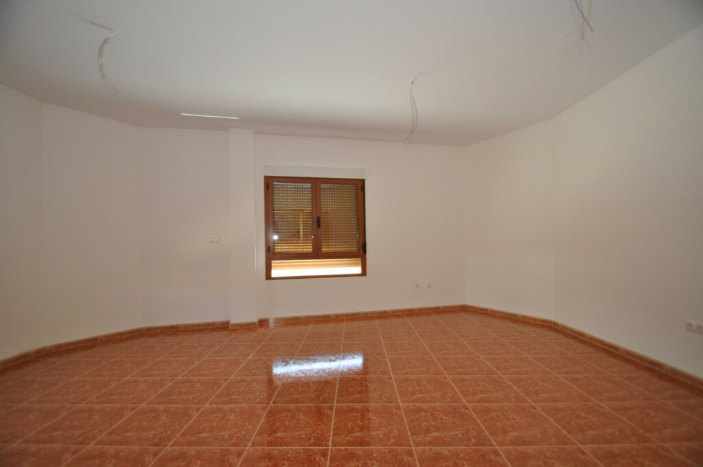 Townhouse Pinoso Alicante - image 12