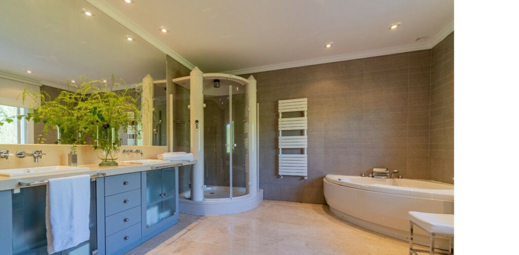 Detached Villa Sotogrande Cádiz - image 12