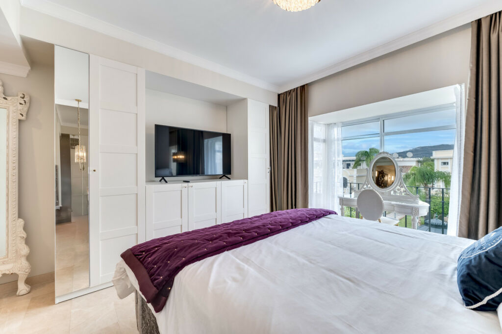 Duplex Nueva Andalucía Málaga - image 12