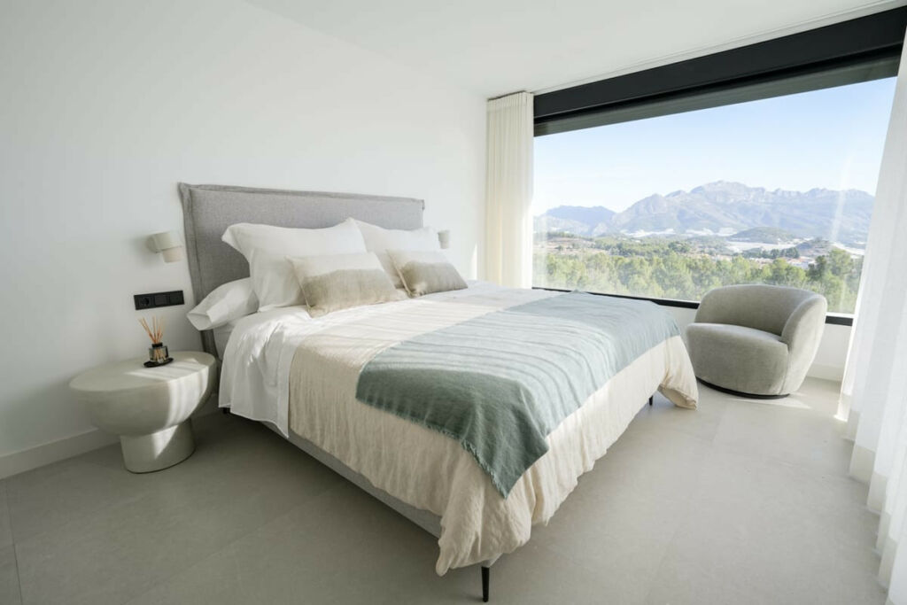 Detached Villa Polop Alicante - image 12