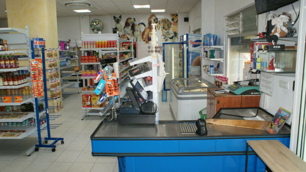 Shop Ciudad Quesada Alicante - image 12