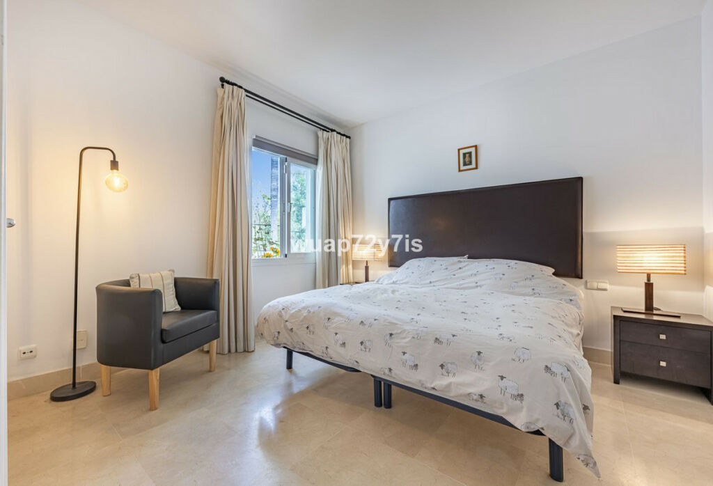 Ground Floor Apartment Nueva Andalucía Málaga - image 12