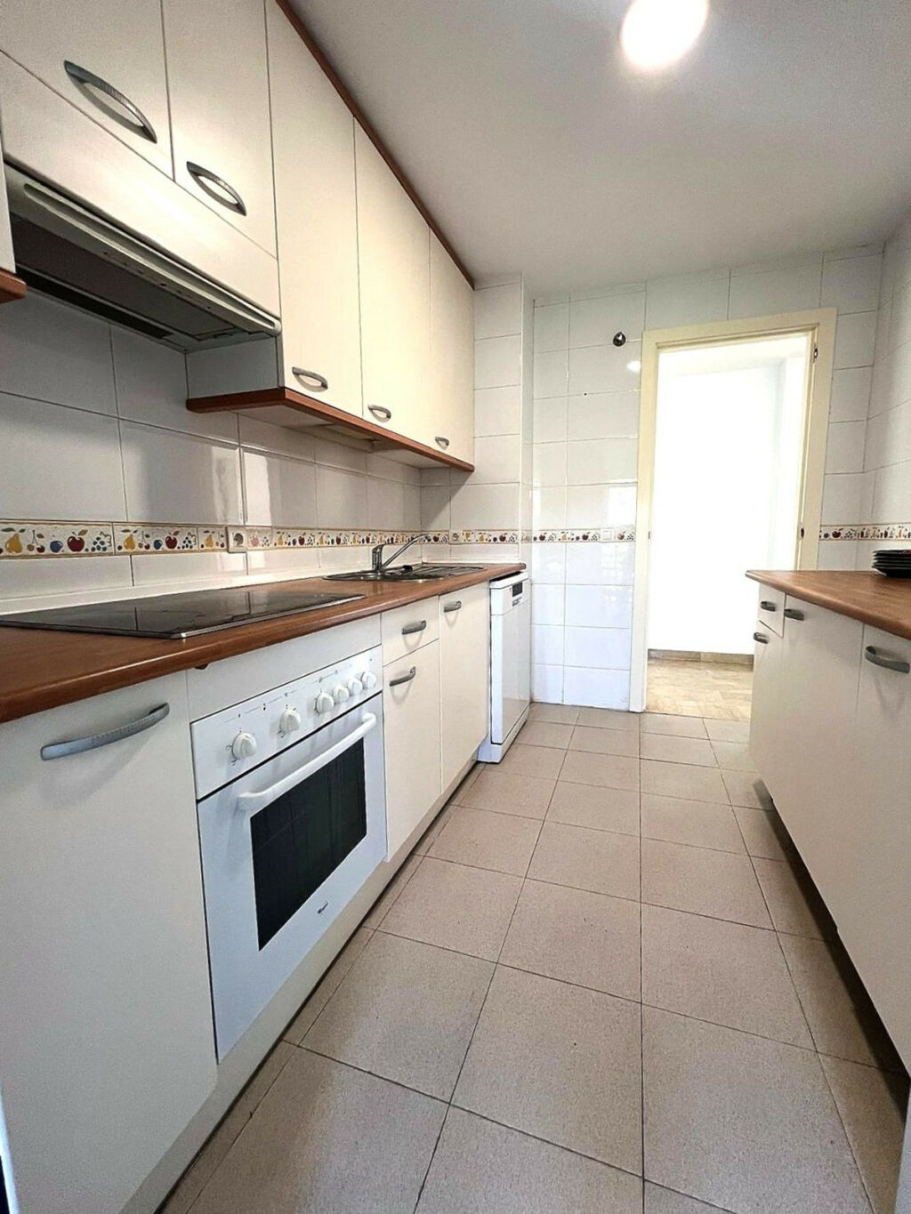 Middle Floor Apartment Calahonda Málaga - image 12