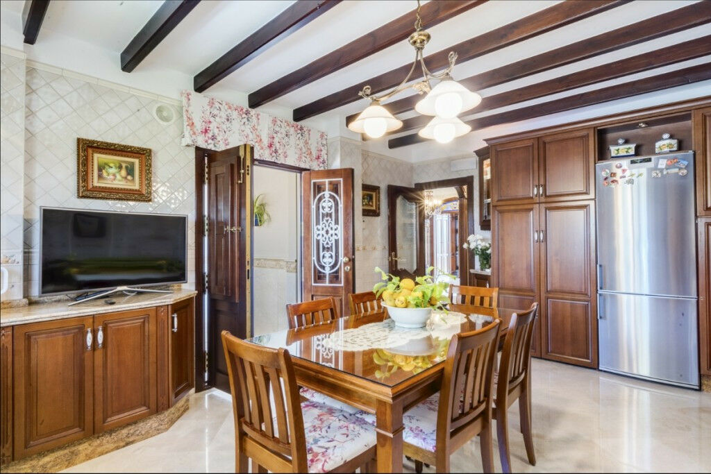 Detached Villa Alhaurín el Grande Málaga - image 12