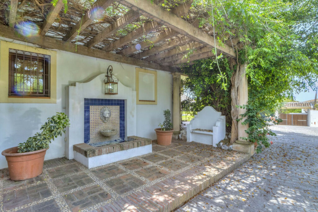 Detached Villa El Rosario Málaga - image 19