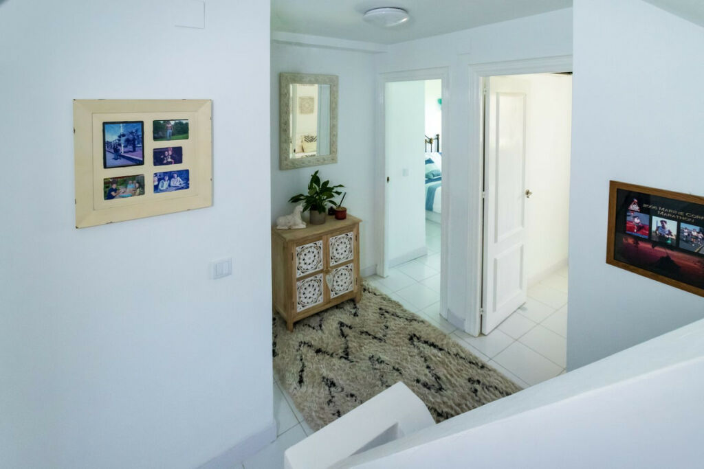 Townhouse Montemar Málaga - image 14