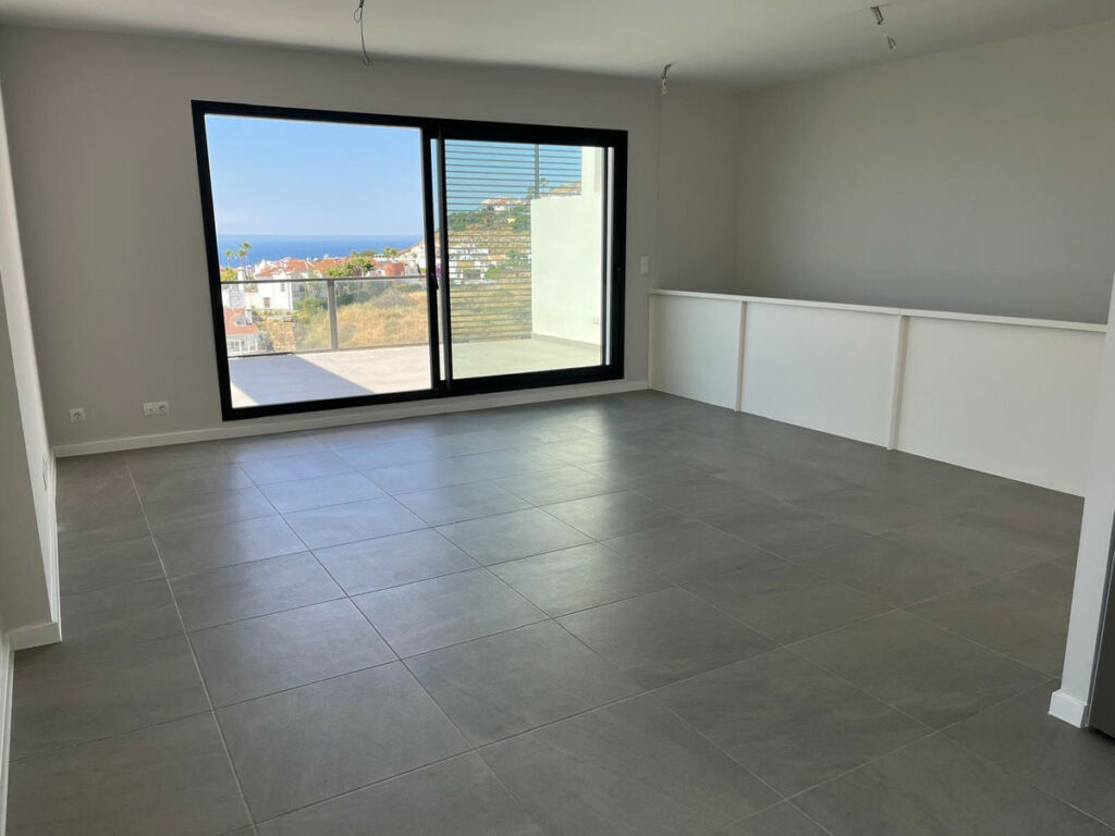Semi-Detached House Riviera del Sol Málaga - image 12