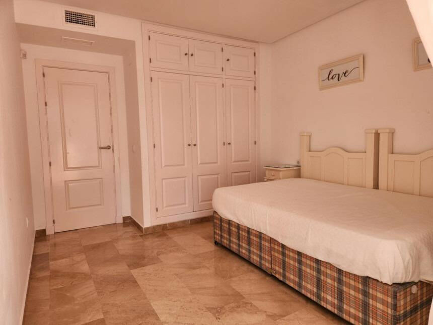 Ground Floor Apartment Torrequebrada Málaga - image 12