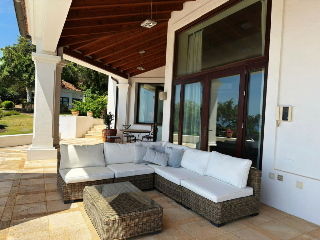 Detached Villa La Zagaleta Málaga - image 12