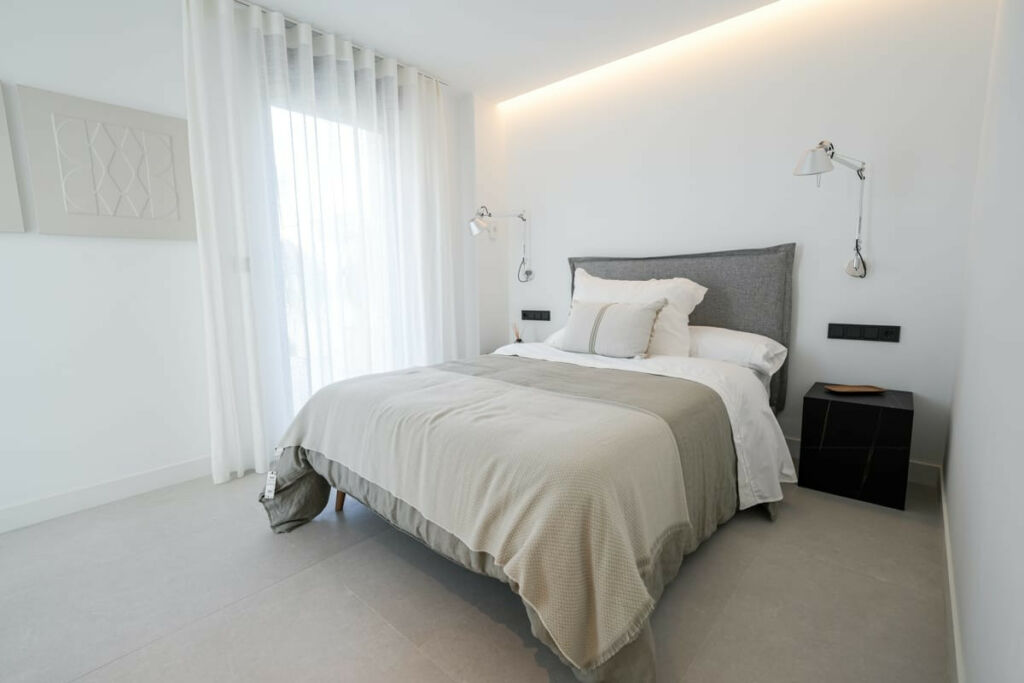 Detached Villa Polop Alicante - image 13