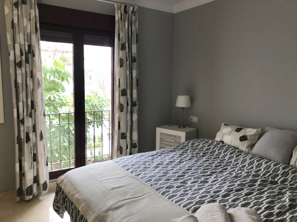 Middle Floor Apartment San Pedro de Alcántara Málaga - image 13