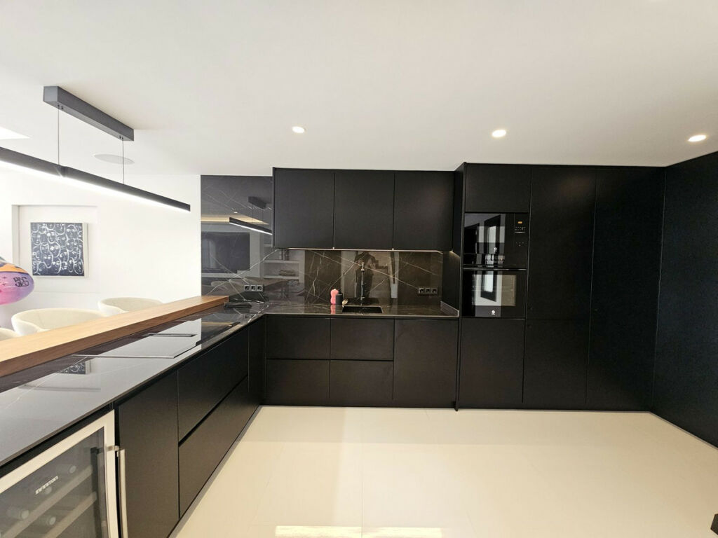 Townhouse Los Arqueros Málaga - image 12