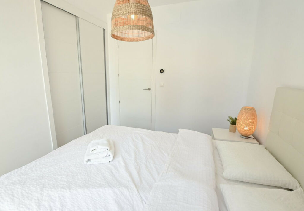 Middle Floor Apartment Calpe Alicante - image 13