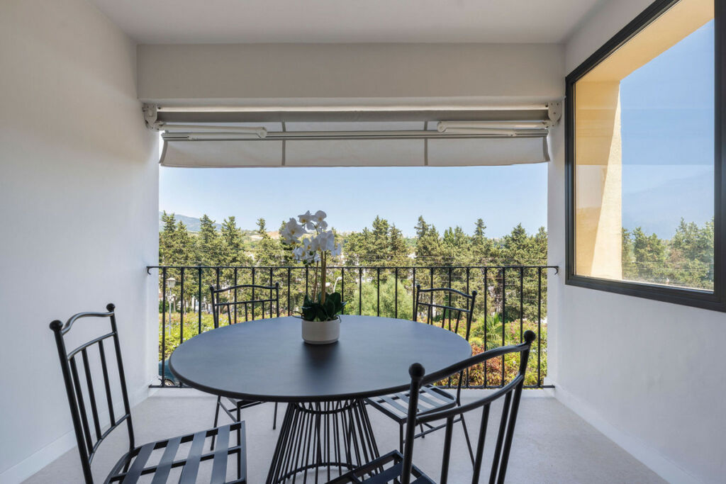 Townhouse Nueva Andalucía Málaga - image 13