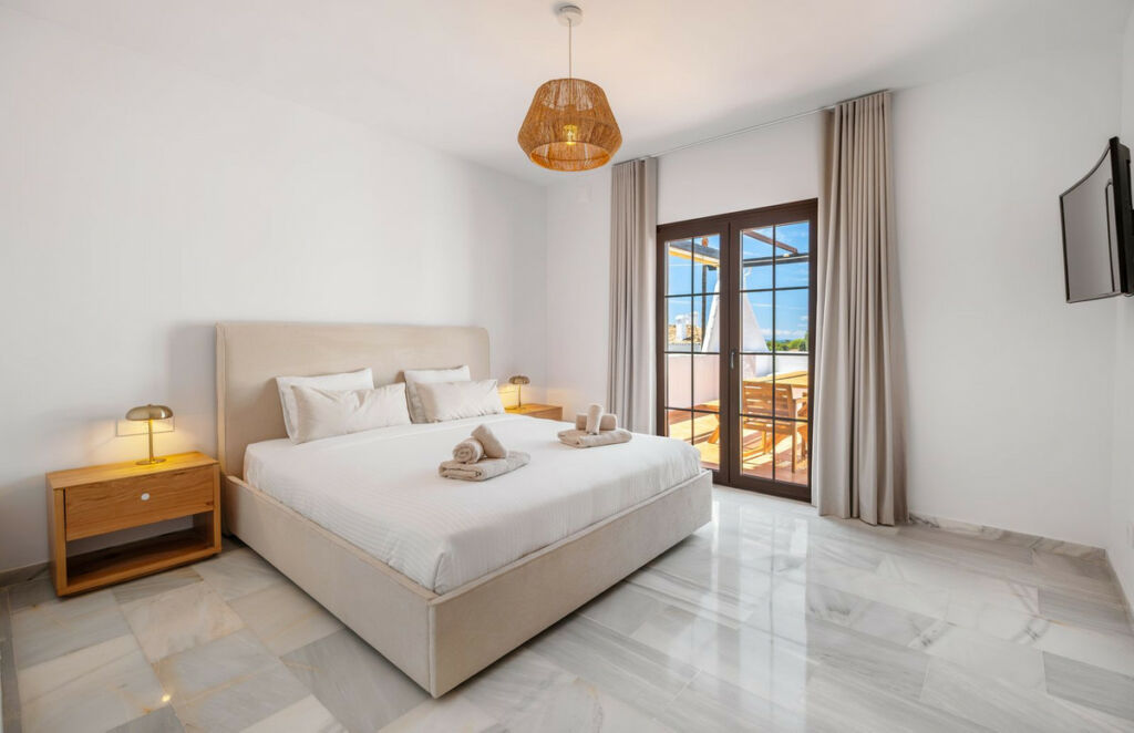 Middle Floor Apartment Marbella Málaga - image 13