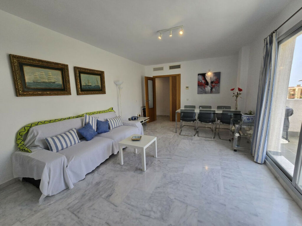 Middle Floor Apartment Riviera del Sol Málaga - image 13