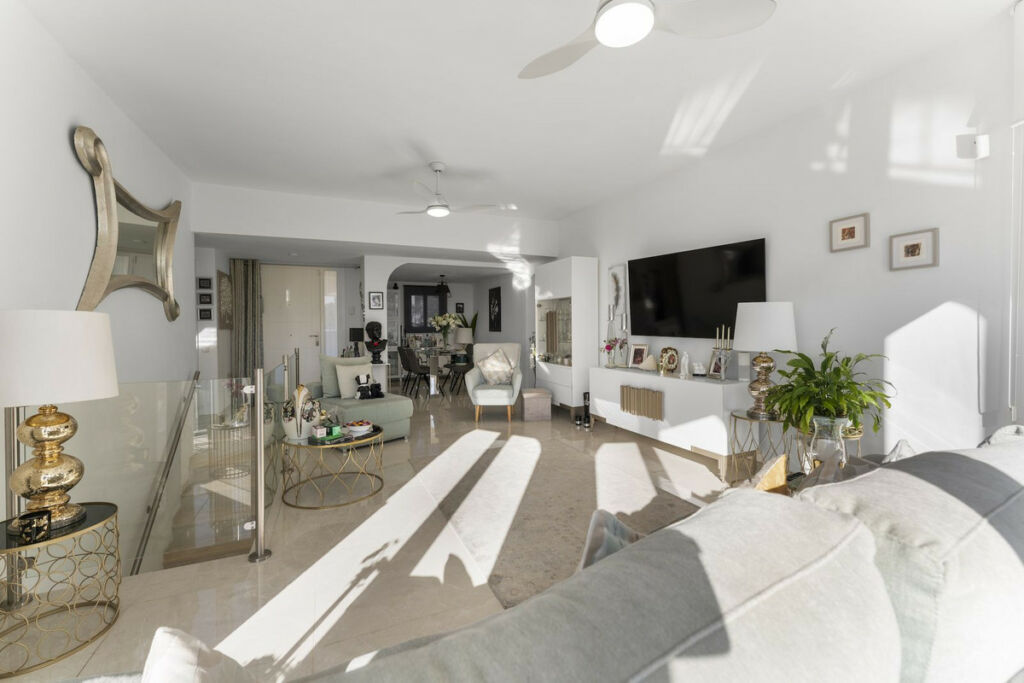 Detached Villa Mijas Málaga - image 13