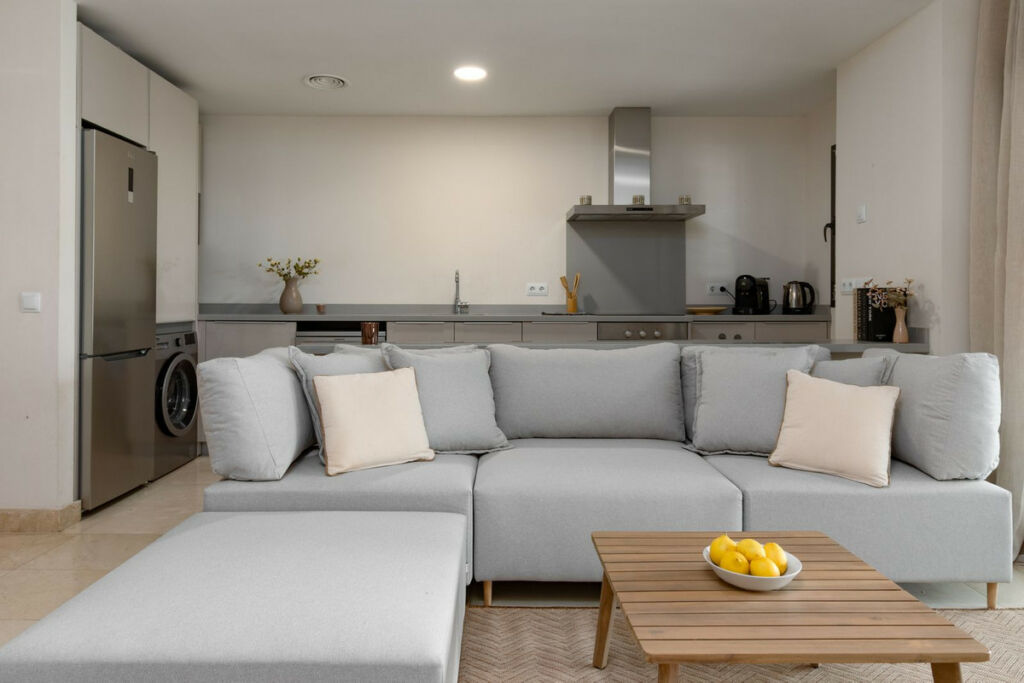 Ground Floor Apartment Los Flamingos Málaga - image 13
