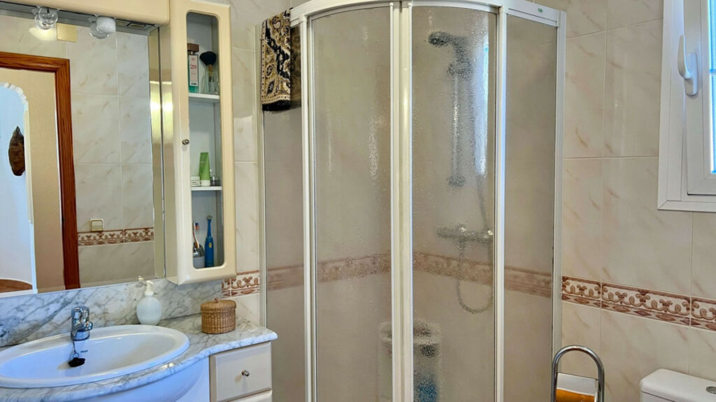 Detached Villa Calpe Alicante - image 13