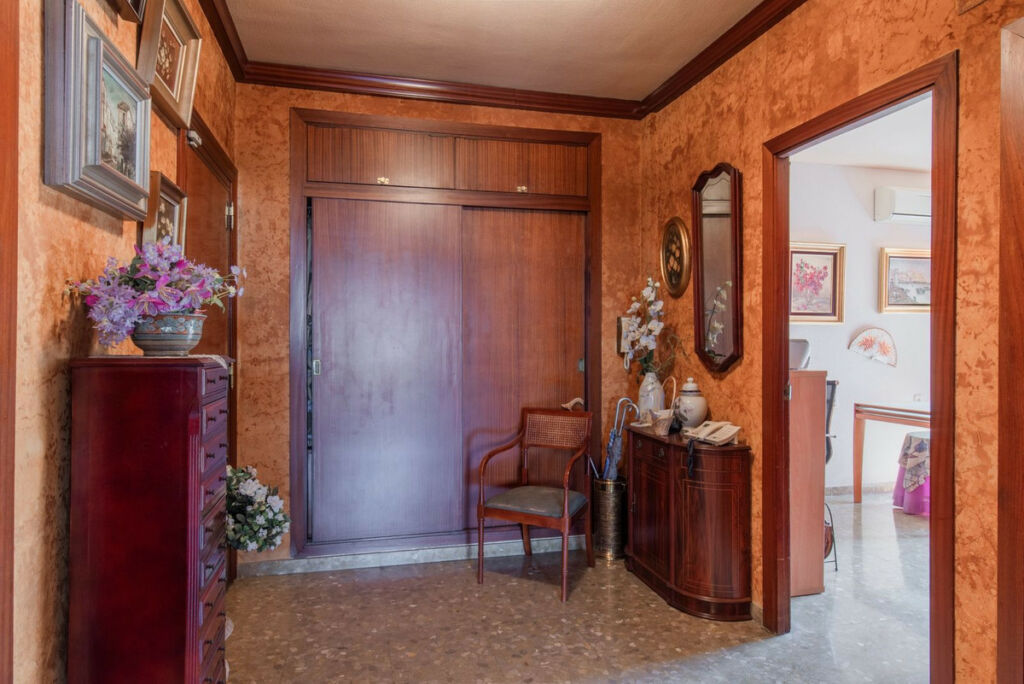 Middle Floor Apartment Málaga Centro Málaga - image 13