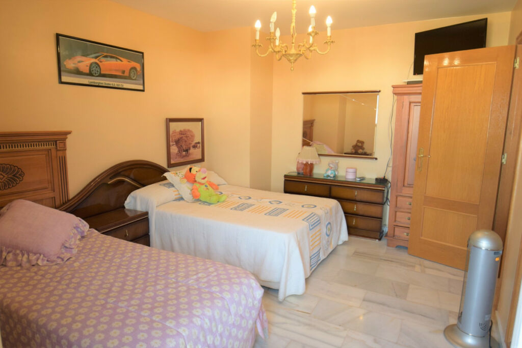 Penthouse Guardamar del Segura Alicante - image 13