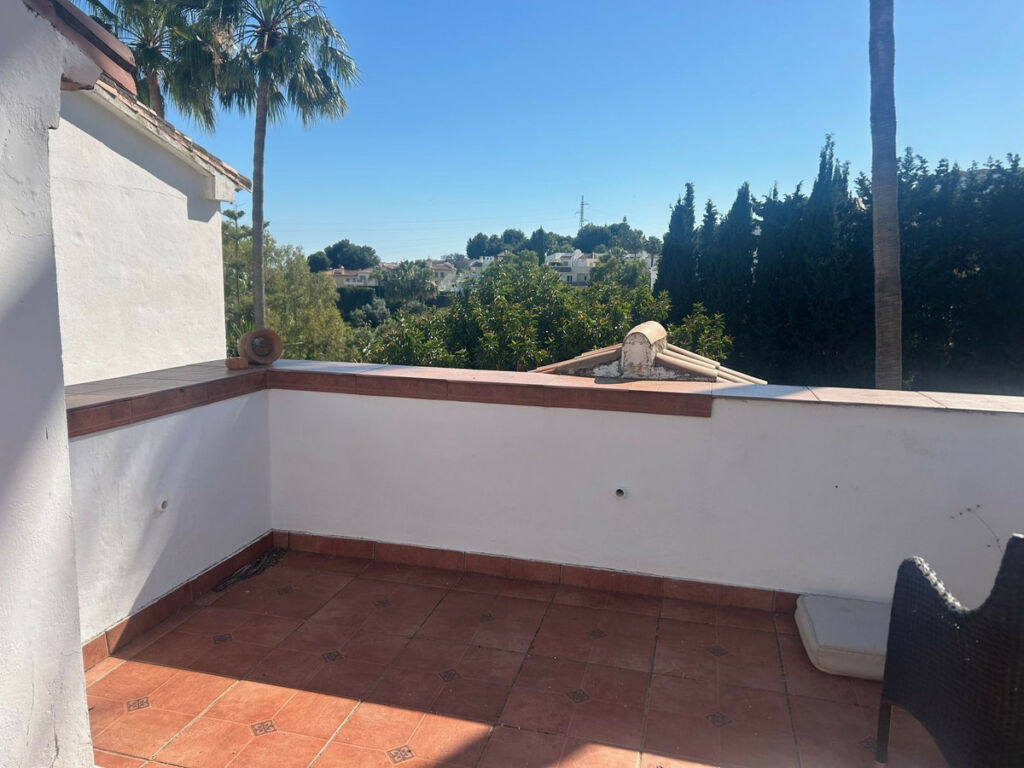 Townhouse Calahonda Málaga - image 13
